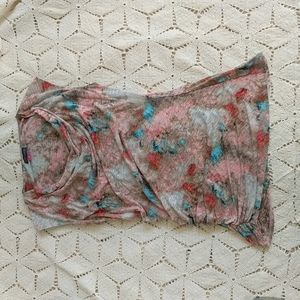 Vince Camuto sleeveless side touched drape neck top. Watercolor pattern